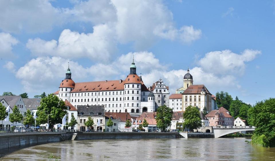 Neuburg Ferienwohnung Am Schloss 多瑙河畔诺伊堡 外观 照片